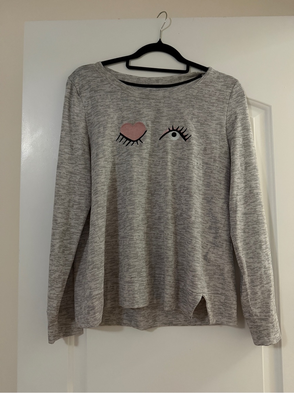 kate spade Gray Long-Sleeve Eye & Heart Graphic Tee